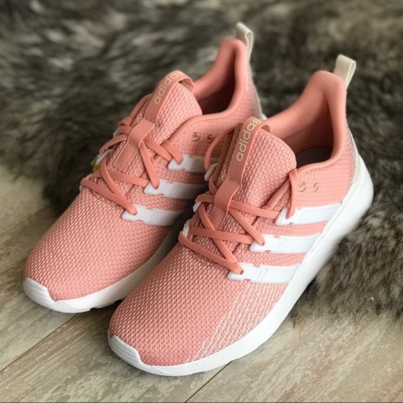 NWT Adidas Women’s Questar Flow - Picture 3 of 8